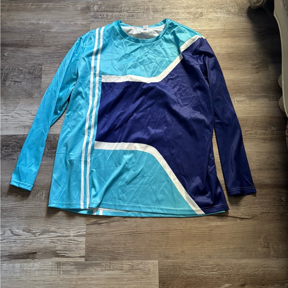 Temu Men’s Aqua and White Long Sleeve Top